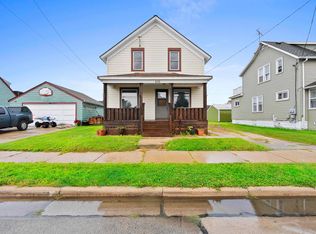 2311 Jackson St, Two Rivers, WI 54241