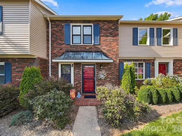 2705 N Center St APT 37, Hickory, NC 28601