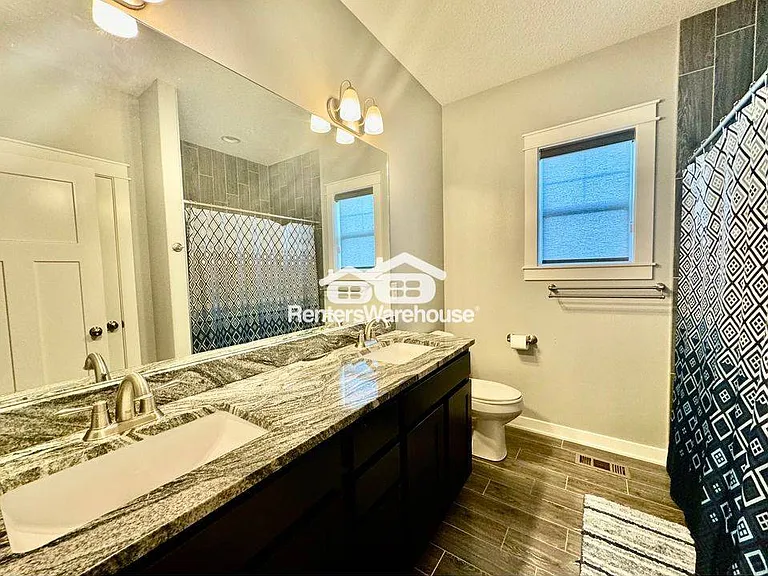 602 SW Magazine Rd — Photo 22