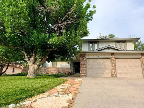 16 Oakbridge Dr, Pueblo, CO 81001