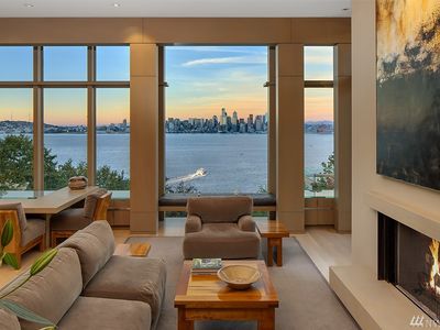 1732 Victoria Ave SW, Seattle, WA, 98126
