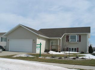 3915 Haleigh Dr, Grand Forks, ND 58201