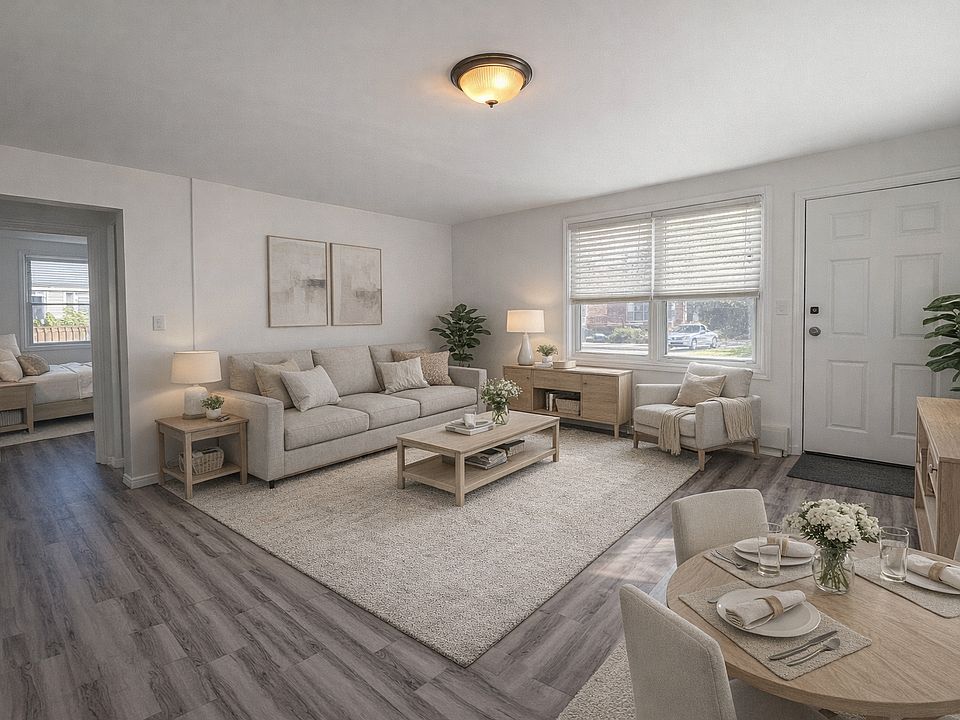 1st image of 57 Albert St #1