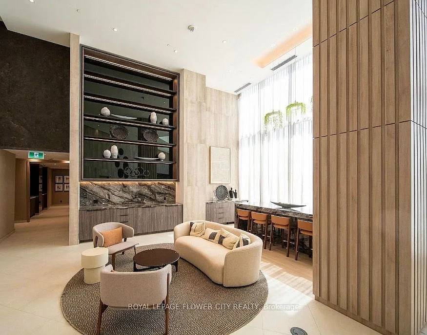 2 bed, $2,600 — Photo 4