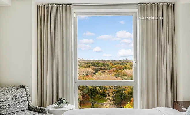 Rented by Engel & Völkers New York City | media 11