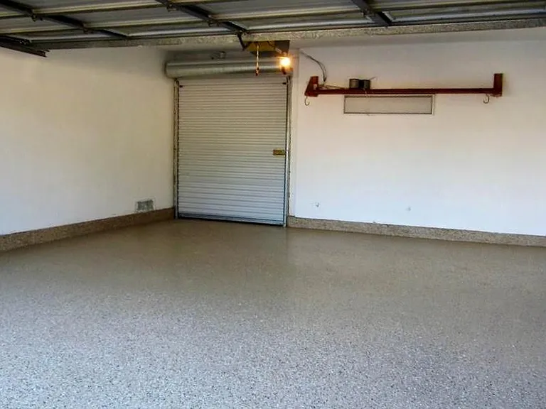 6122 Softwind Dr — Photo 33