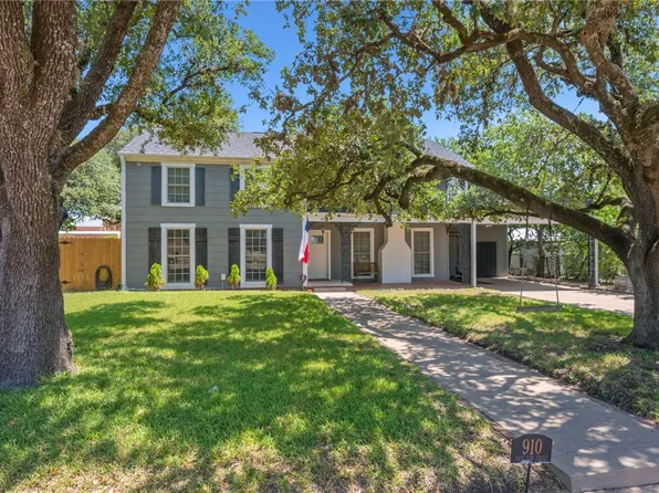 910 E 32nd St, Bryan, TX 77803