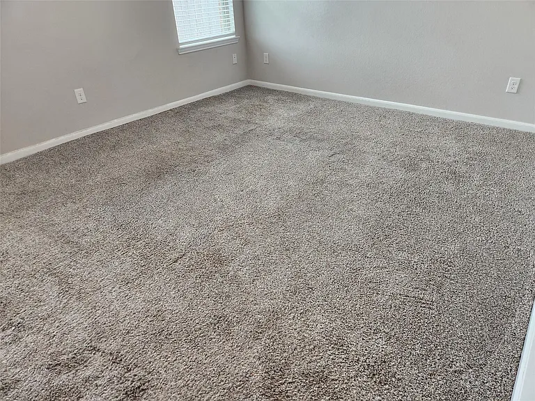 8519 Golden Field Dr — Photo 11