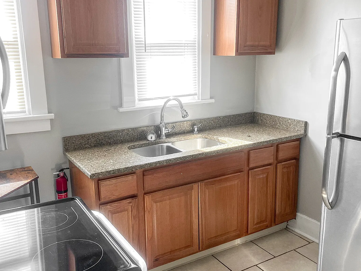 533 Tremont Avenue — Photo 2