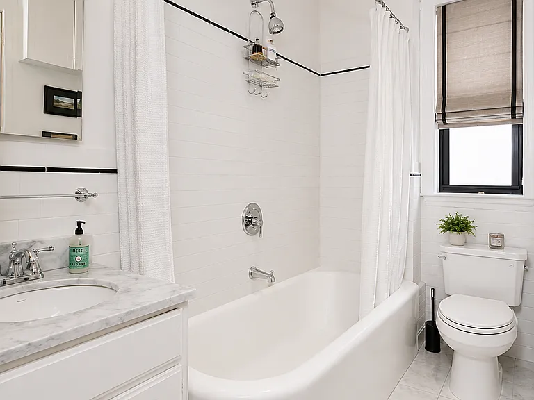120 W 50th St #6B — Photo 6