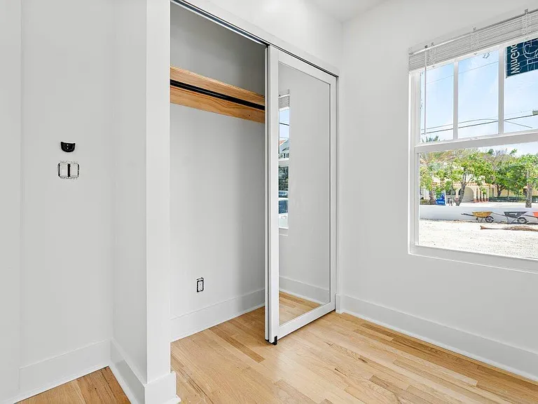 401 NE 2nd Ave #2 — Photo 19