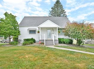 1528 Clark St, Niles, OH 44446