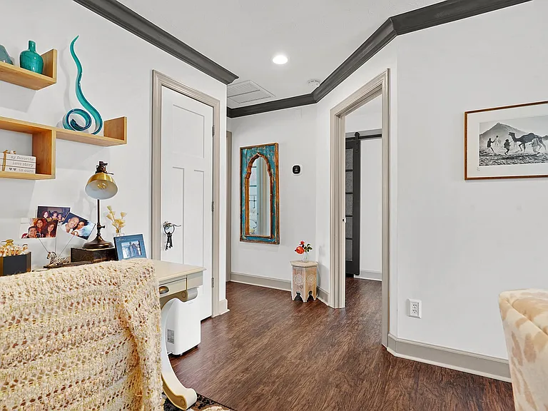 500 Turnberry Ln — Photo 28