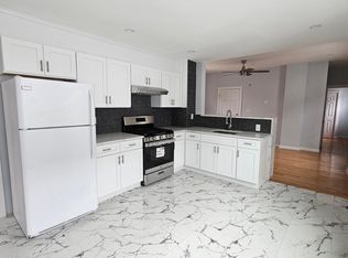 2554 E 15th St FL 2ND, Brooklyn, NY 11235