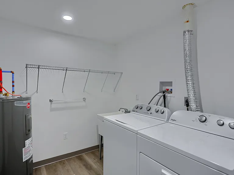 124 Kathleen Dr #6 — Photo 31