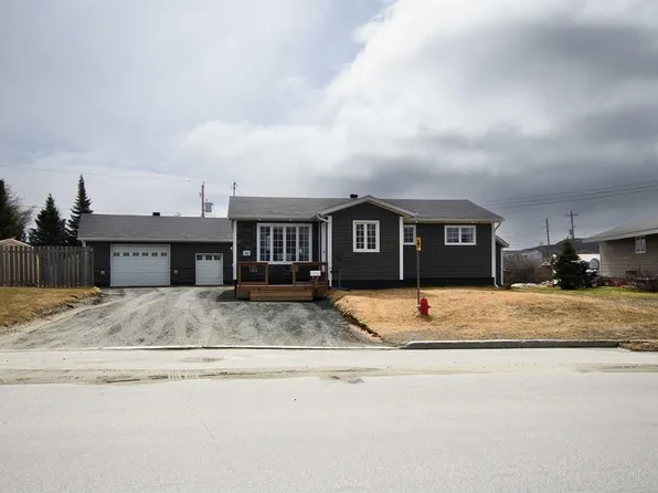 920 Bartlett Drive, Labrador City, NL A2V2N4