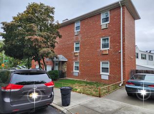 23919 66th Ave #3, Little Neck, NY 11362
