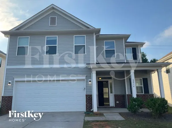 2814 Curbstone Ln, Charlotte, NC 28213