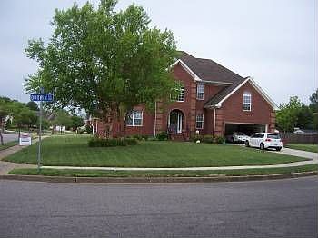 2nd image of 6009 Dorwin Cir