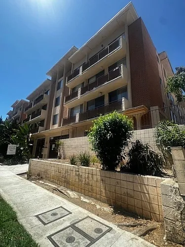 11677-11683 Goshen Ave. Los Angeles CA 90049 Photo 1