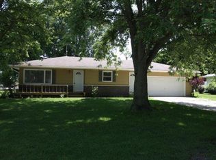 505 Almond St SW, Demotte, IN 46310