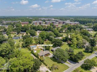 5023 Barefoot Dr, Wilmington, NC 28403