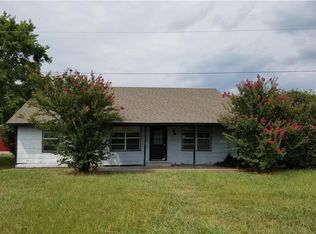 214 Country Place Ln, Wylie, TX 75098