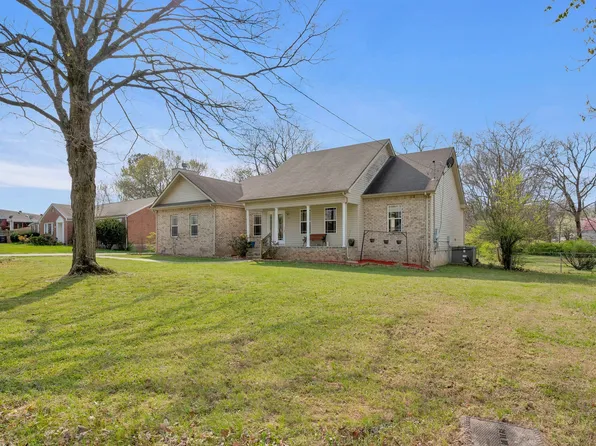 409 Weaver Dr, Nashville, TN 37217