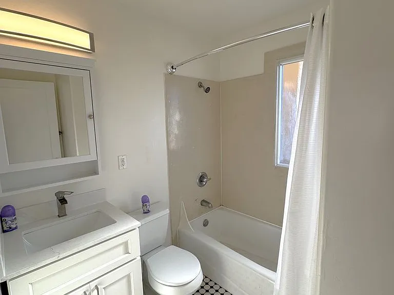 12448 San Pablo Ave #A — Photo 5