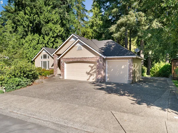 265 SW Seminole Dr, Aloha, OR 97006