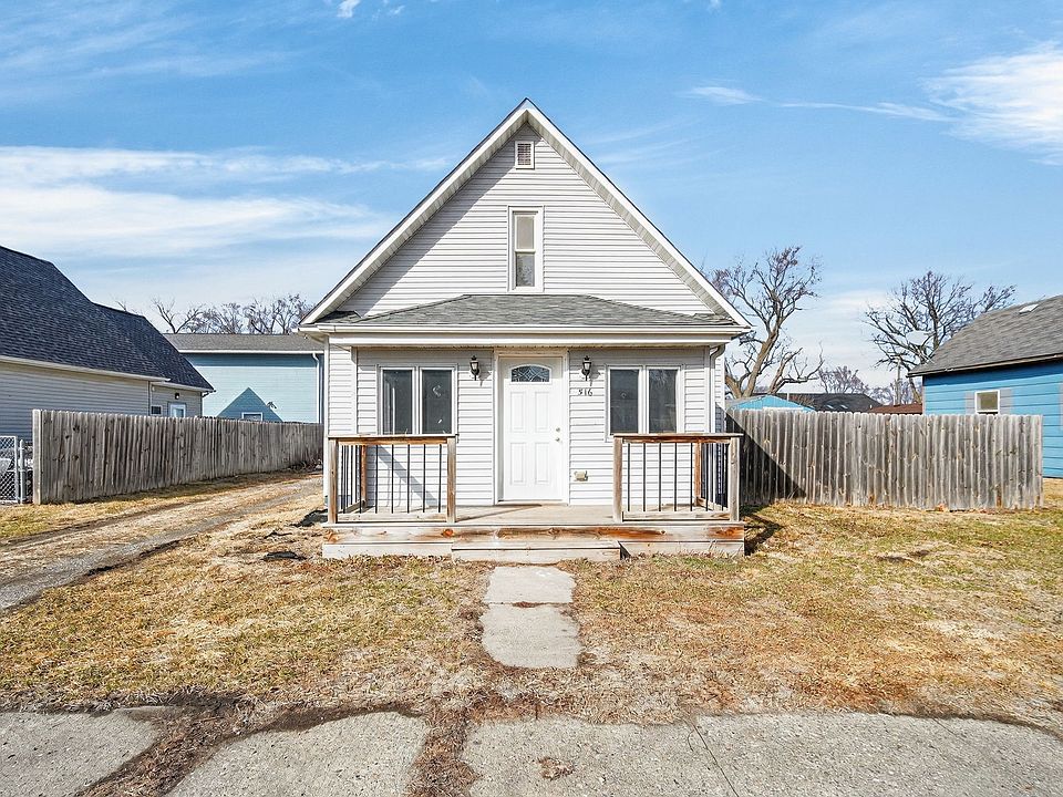 1st image of 516 W Spring St