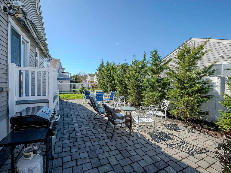 220 N 35th Ave #WINTER RENTAL — Photo 30