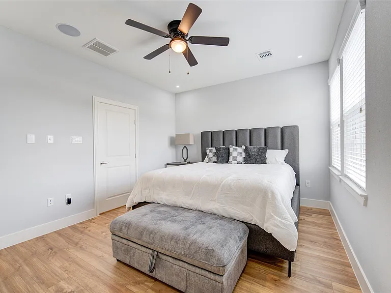 10021 Alfred Ln #B — Photo 22