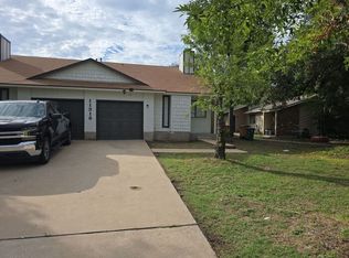 11318 Walnut Ridge Dr #B, Austin, TX 78753