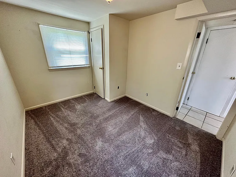 1942 Crooked Oak Dr — Photo 37