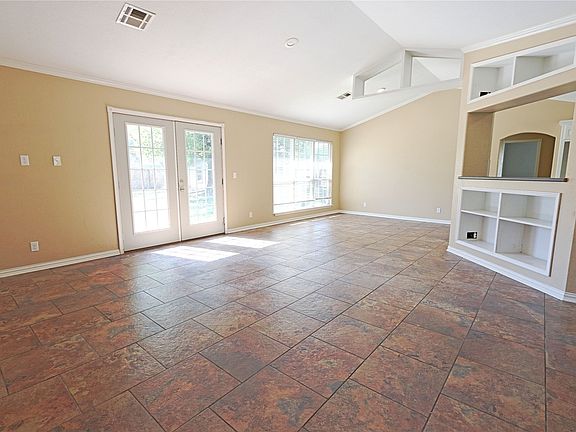4th image of 1508 SE 6th St