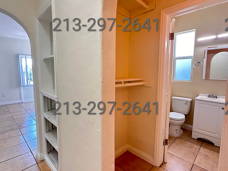 1159 W 39th St #202 — Photo 6