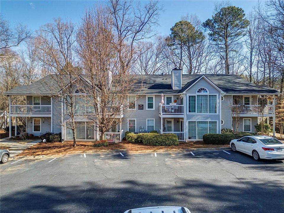 1st image of 2206 Countryside Pl SE