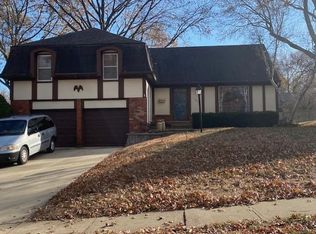 11013 W 100th St, Overland Park, KS 66214