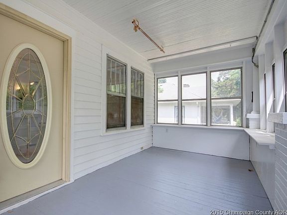 4th image of 310 W Ells Ave