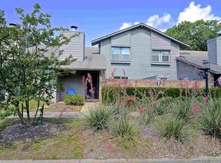 389 Clubhouse Dr APT B4, Gulf Shores, AL 36542