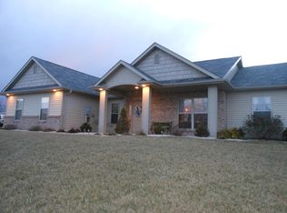 5607 Button Buck Cir, Columbia, MO 65202