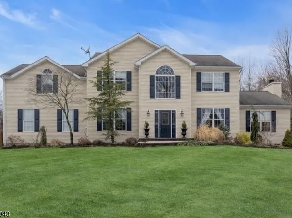 81 Ridge Rd, Independence Twp., NJ 07840