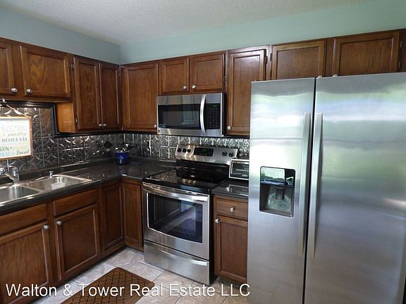 5th image of 1659 Ashwood Ln