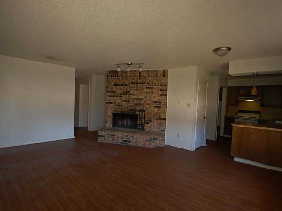 2nd image of 2239 Seville Ct #2239