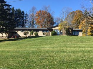 1524 Harmony Rd, Akron, OH 44333