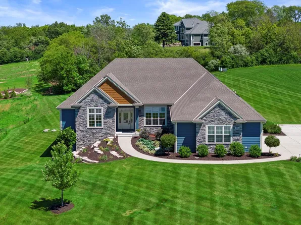 W271N6696 Batterjohn DRIVE, Lisbon, WI 53089