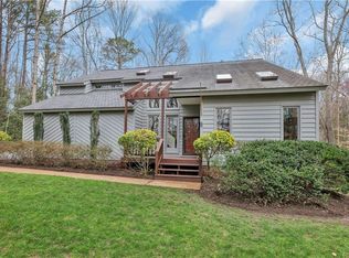 741 Farnham Dr, North Chesterfield, VA 23236