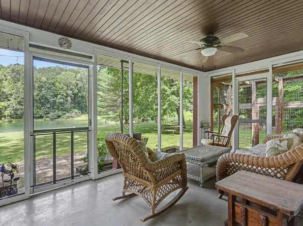 14214 Long Run Rd, Laurelville, OH 43135