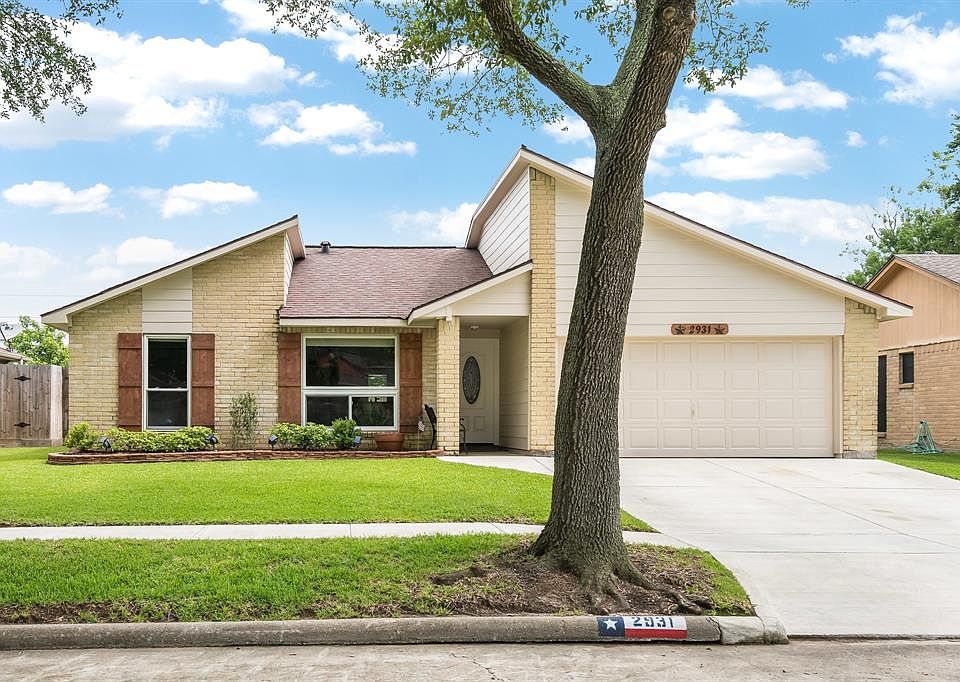 1st image of 2931 Helmsley Dr